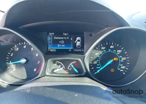 2014 Ford Escape Titanium z USA, uszkodzony, nr VIN 1FMCU9J92EUA51045